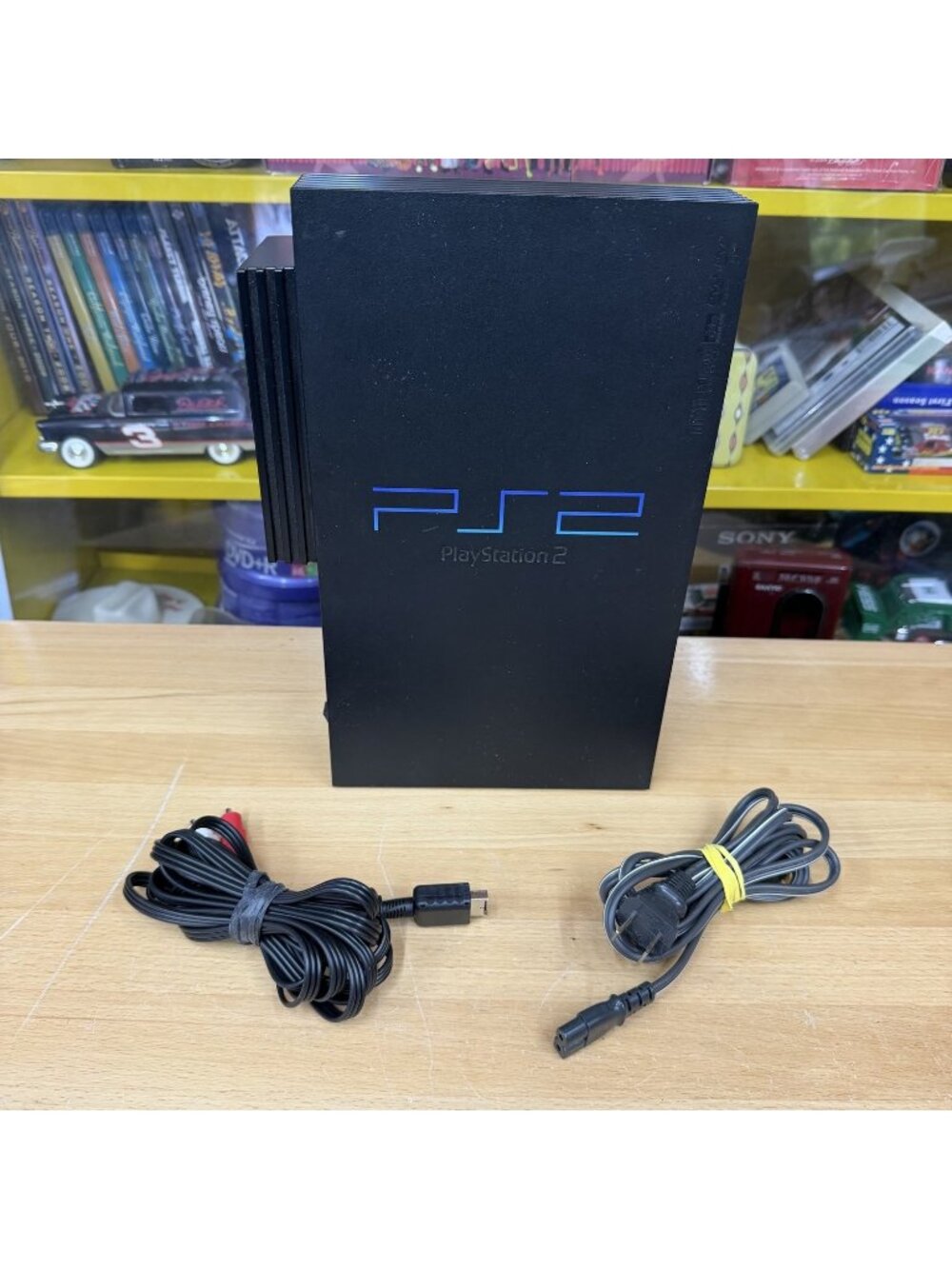 PlayStation 2 Sony 2 Home Console Original Fat Model PS2 Black SCPH-30001 Games